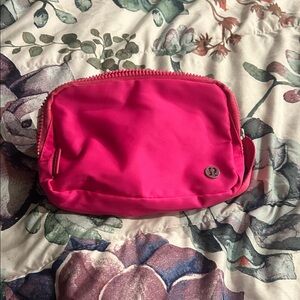 Lululemon Athletica Vibrant Pink belt bag